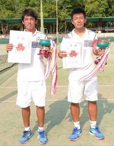 男子テニスW優勝